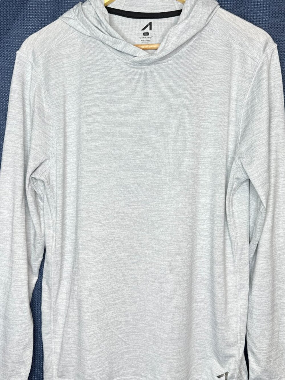 Alive Performance Long Sleeve Gray Hoodie, Medium Outdoor Ultralight‎ Sports